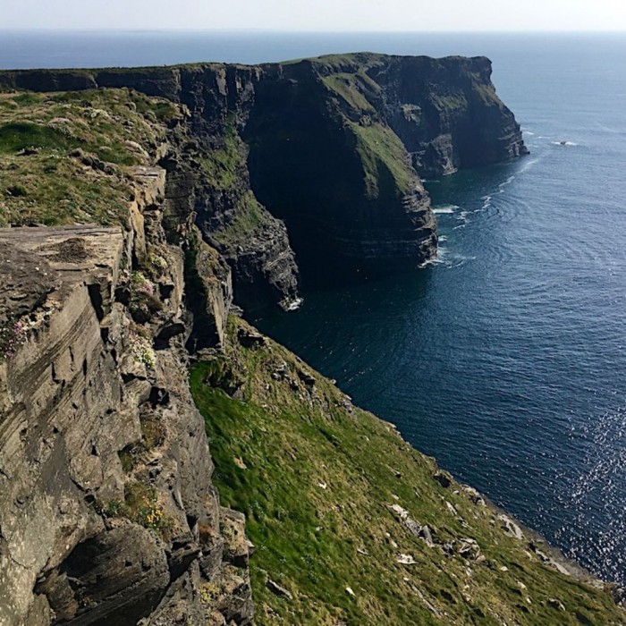 Cycling vacation to the Cliffs of Moher in Ireland